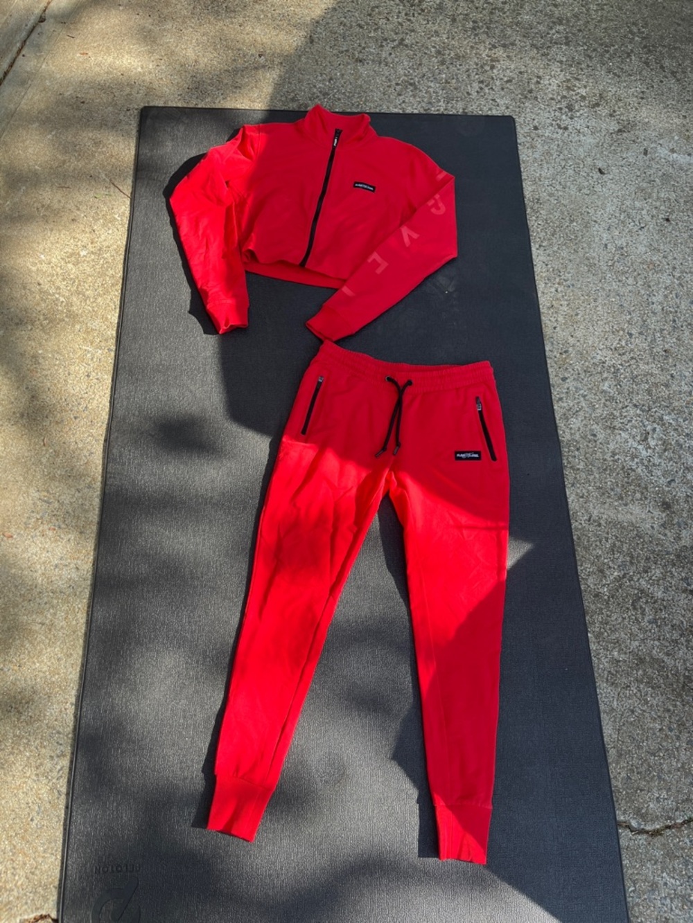 Women's Red Cropped Zip Track Jacket & Jogger Set - Unknown Brand